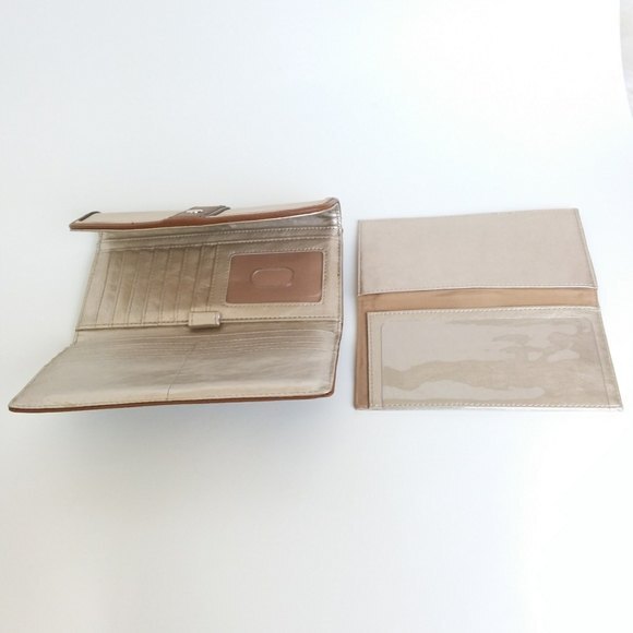 Nine West Brown Cream Tri-Fold Snap Closure Wallet - Picture 9 of 9